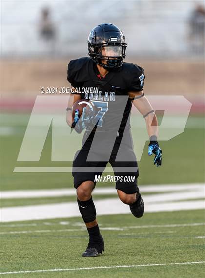 Thumbnail 2 in Clark vs Harlan photogallery.