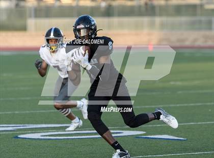 Thumbnail 2 in Clark vs Harlan photogallery.