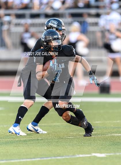 Thumbnail 2 in Clark vs Harlan photogallery.