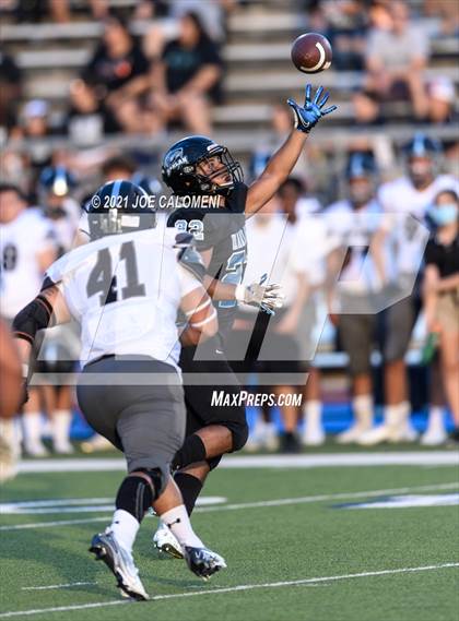 Thumbnail 3 in Clark vs Harlan photogallery.