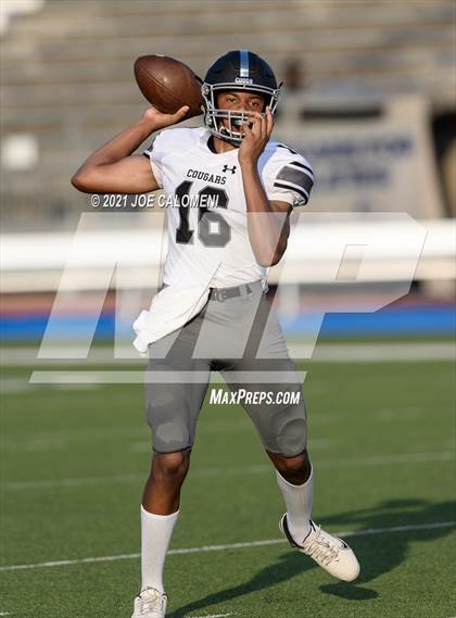 Thumbnail 2 in Clark vs Harlan photogallery.