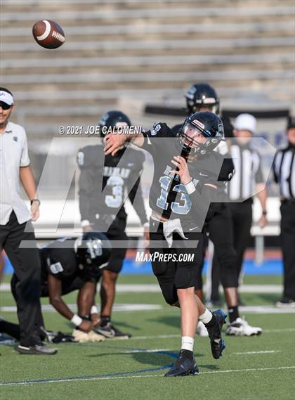 Thumbnail 2 in Clark vs Harlan photogallery.