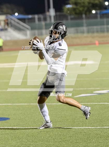 Thumbnail 3 in Clark vs Harlan photogallery.