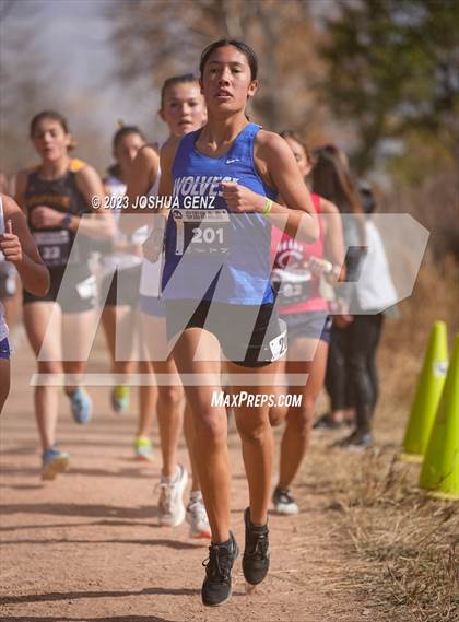 Thumbnail 2 in CHSAA 5A Cross Country Final photogallery.