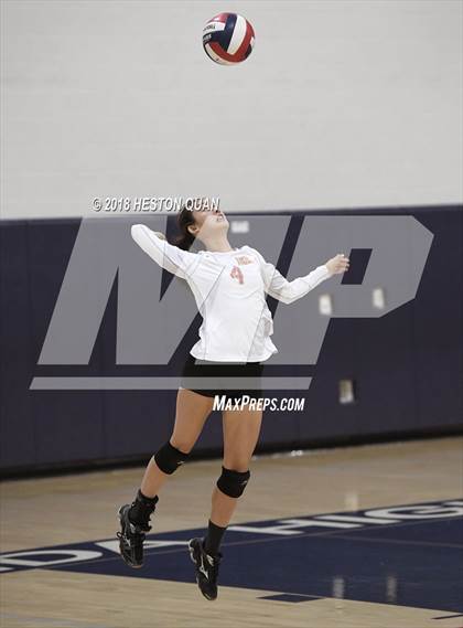 Thumbnail 1 in El Modena @ Yorba Linda photogallery.