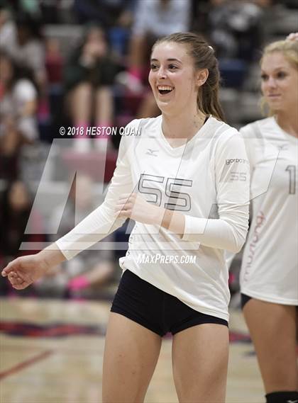Thumbnail 1 in El Modena @ Yorba Linda photogallery.