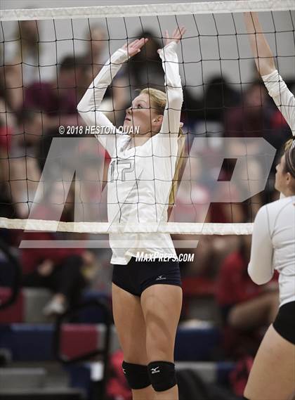 Thumbnail 3 in El Modena @ Yorba Linda photogallery.