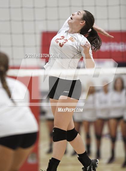 Thumbnail 2 in El Modena @ Yorba Linda photogallery.