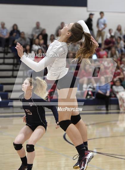 Thumbnail 3 in El Modena @ Yorba Linda photogallery.