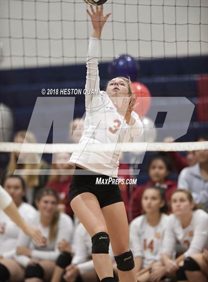 Thumbnail 2 in El Modena @ Yorba Linda photogallery.