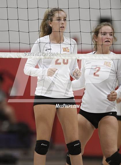 Thumbnail 2 in El Modena @ Yorba Linda photogallery.