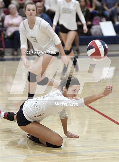 Thumbnail 3 in El Modena @ Yorba Linda photogallery.