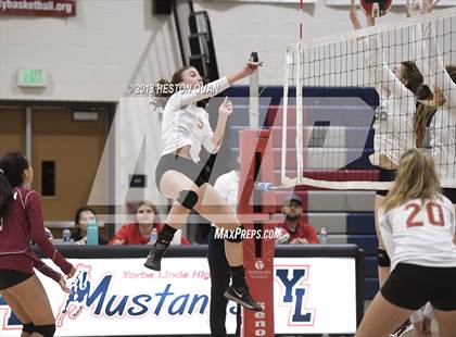 Thumbnail 3 in El Modena @ Yorba Linda photogallery.