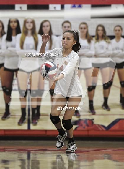 Thumbnail 1 in El Modena @ Yorba Linda photogallery.