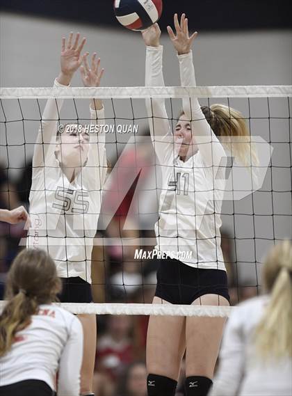 Thumbnail 3 in El Modena @ Yorba Linda photogallery.