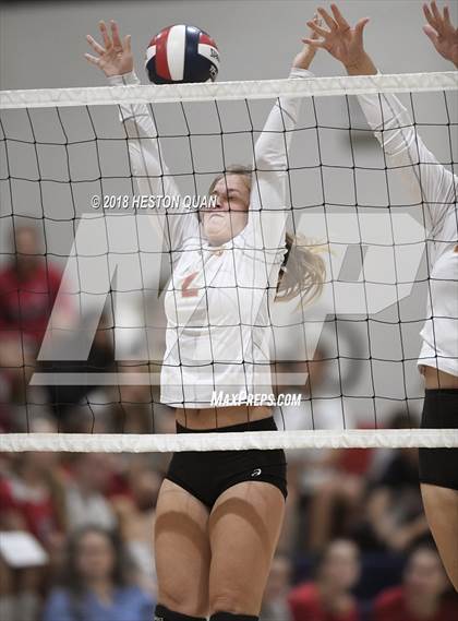 Thumbnail 3 in El Modena @ Yorba Linda photogallery.
