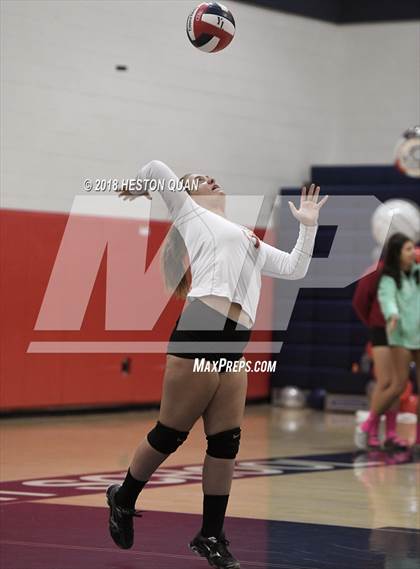 Thumbnail 2 in El Modena @ Yorba Linda photogallery.