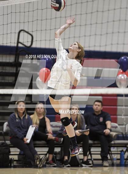 Thumbnail 1 in El Modena @ Yorba Linda photogallery.
