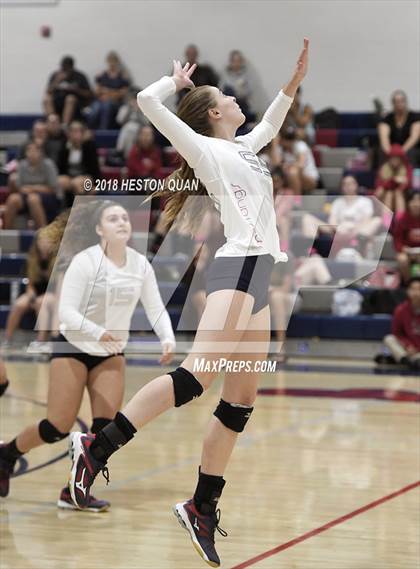 Thumbnail 3 in El Modena @ Yorba Linda photogallery.