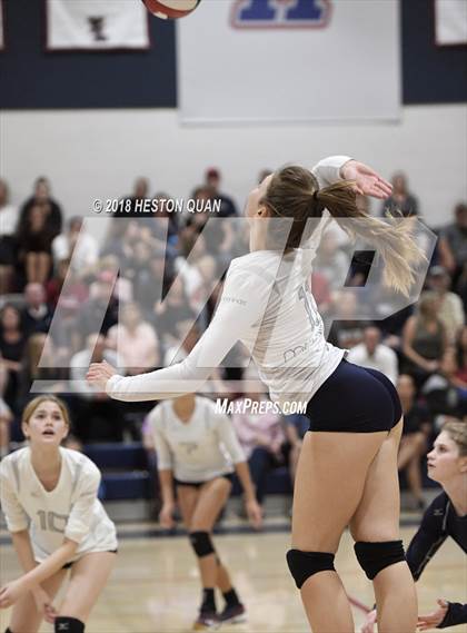 Thumbnail 3 in El Modena @ Yorba Linda photogallery.