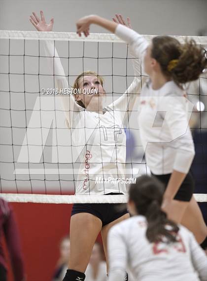 Thumbnail 2 in El Modena @ Yorba Linda photogallery.