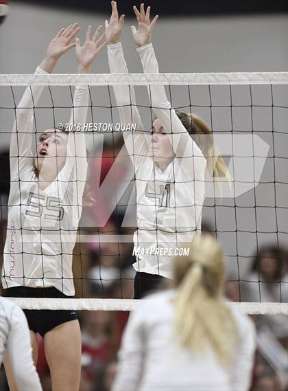 Thumbnail 2 in El Modena @ Yorba Linda photogallery.
