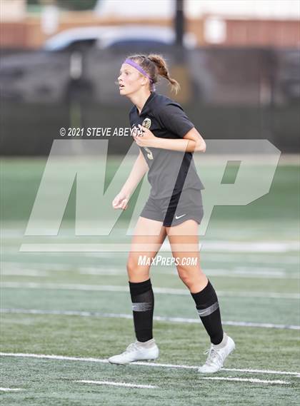 Thumbnail 2 in Fruita Monument vs Rock Canyon (CHSAA 5A Championship - Round 1) photogallery.