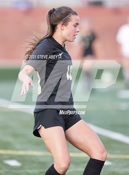 Thumbnail 3 in Fruita Monument vs Rock Canyon (CHSAA 5A Championship - Round 1) photogallery.