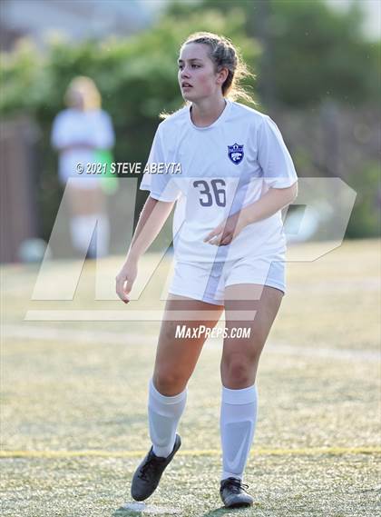 Thumbnail 3 in Fruita Monument vs Rock Canyon (CHSAA 5A Championship - Round 1) photogallery.