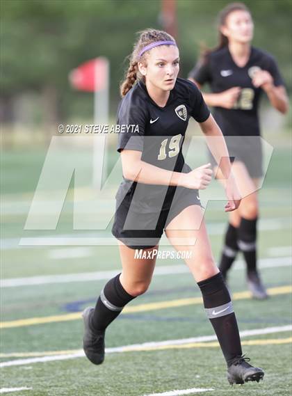Thumbnail 2 in Fruita Monument vs Rock Canyon (CHSAA 5A Championship - Round 1) photogallery.
