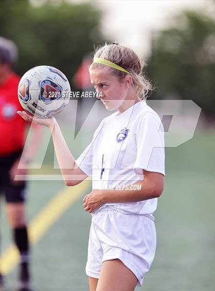 Thumbnail 2 in Fruita Monument vs Rock Canyon (CHSAA 5A Championship - Round 1) photogallery.