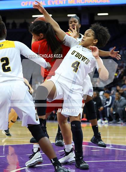Thumbnail 1 in Rosary Academy vs. Bishop O'Dowd (CIF State D1 Final) photogallery.