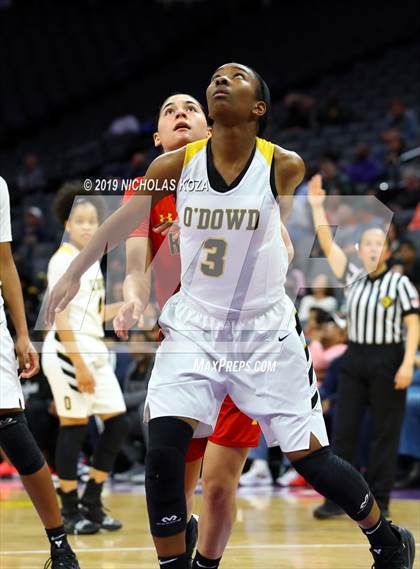Thumbnail 1 in Rosary Academy vs. Bishop O'Dowd (CIF State D1 Final) photogallery.