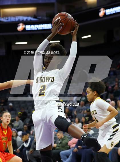 Thumbnail 1 in Rosary Academy vs. Bishop O'Dowd (CIF State D1 Final) photogallery.