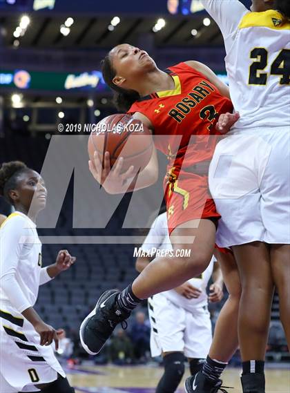 Thumbnail 2 in Rosary Academy vs. Bishop O'Dowd (CIF State D1 Final) photogallery.