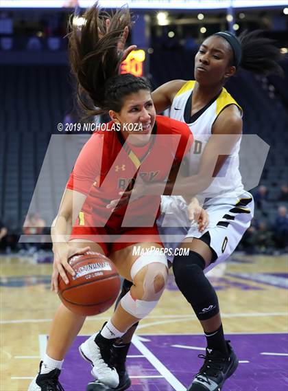 Thumbnail 3 in Rosary Academy vs. Bishop O'Dowd (CIF State D1 Final) photogallery.