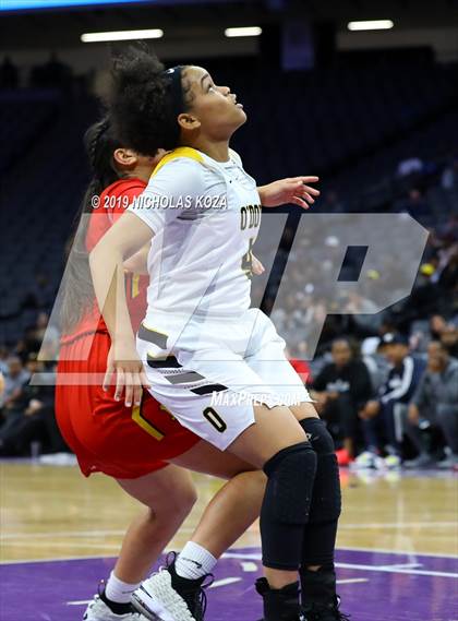 Thumbnail 3 in Rosary Academy vs. Bishop O'Dowd (CIF State D1 Final) photogallery.