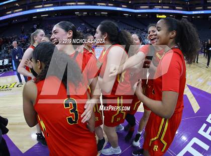 Thumbnail 3 in Rosary Academy vs. Bishop O'Dowd (CIF State D1 Final) photogallery.