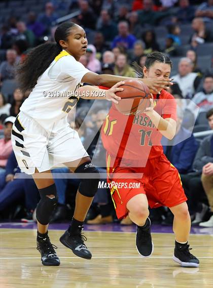 Thumbnail 3 in Rosary Academy vs. Bishop O'Dowd (CIF State D1 Final) photogallery.