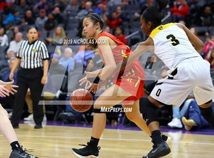 Thumbnail 3 in Rosary Academy vs. Bishop O'Dowd (CIF State D1 Final) photogallery.