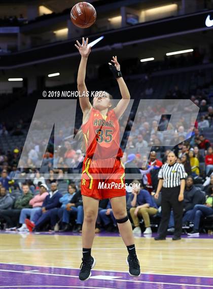 Thumbnail 1 in Rosary Academy vs. Bishop O'Dowd (CIF State D1 Final) photogallery.