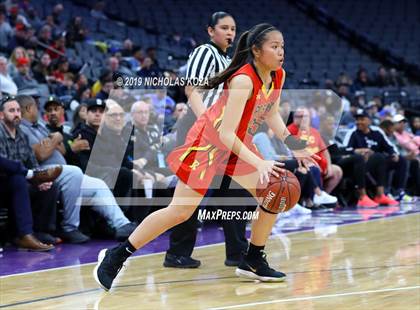 Thumbnail 3 in Rosary Academy vs. Bishop O'Dowd (CIF State D1 Final) photogallery.