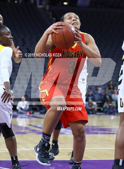 Thumbnail 1 in Rosary Academy vs. Bishop O'Dowd (CIF State D1 Final) photogallery.