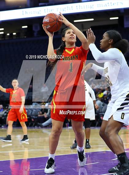 Thumbnail 3 in Rosary Academy vs. Bishop O'Dowd (CIF State D1 Final) photogallery.