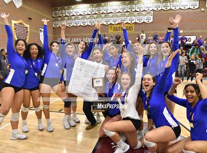 Thumbnail 1 in Durango vs. Bishop Gorman (NIAA State 4A Final) photogallery.