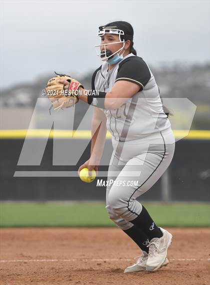 Thumbnail 3 in Canyon @ El Modena photogallery.