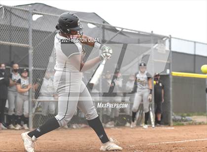 Thumbnail 1 in Canyon @ El Modena photogallery.