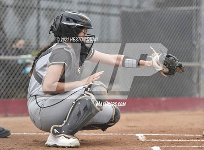 Thumbnail 1 in Canyon @ El Modena photogallery.