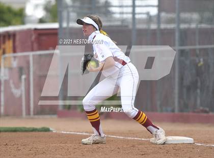 Thumbnail 3 in Canyon @ El Modena photogallery.