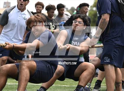 Thumbnail 3 in Surf City Tournament - Linemen Challenge photogallery.
